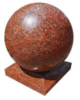 Декоративный шар из красного гранита (518208) производство - сфера арт-объект ø 500 мм. монолит массив  в Великом Устюге
